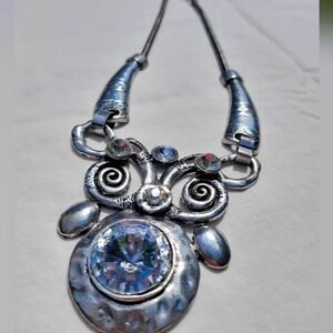 Artistic Silver Metal Necklace with Statement Pendant Fashion Jewelry 16.5"